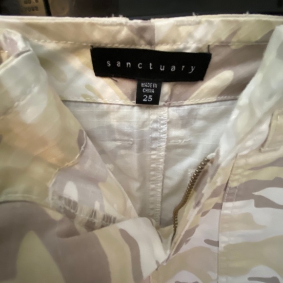 Sanctuary Camo Skirt - Picture 4 of 4